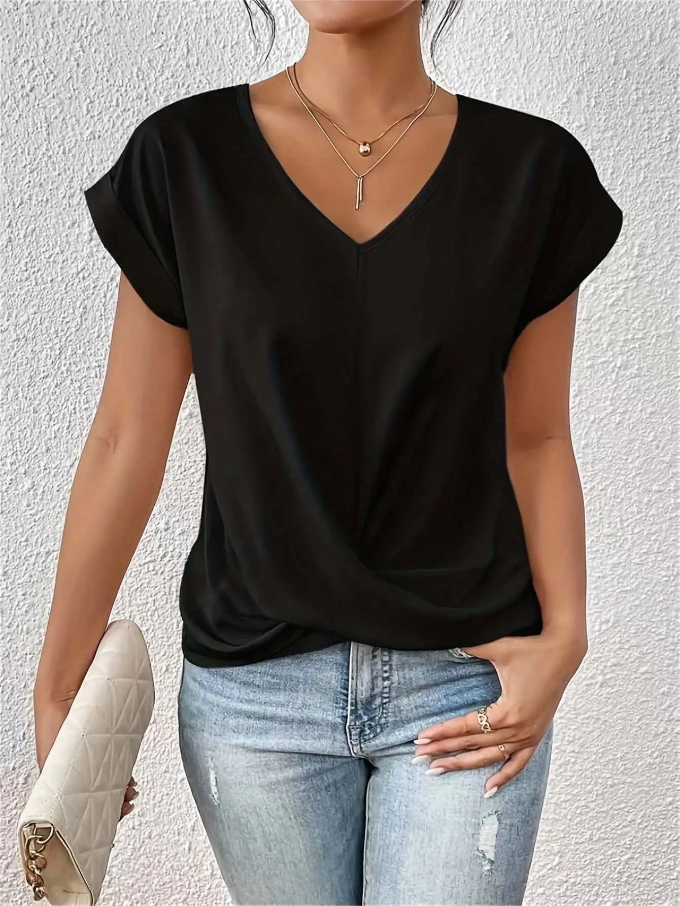 Sahira – Damen T-Shirt mit herzförmigem Ausschnitt