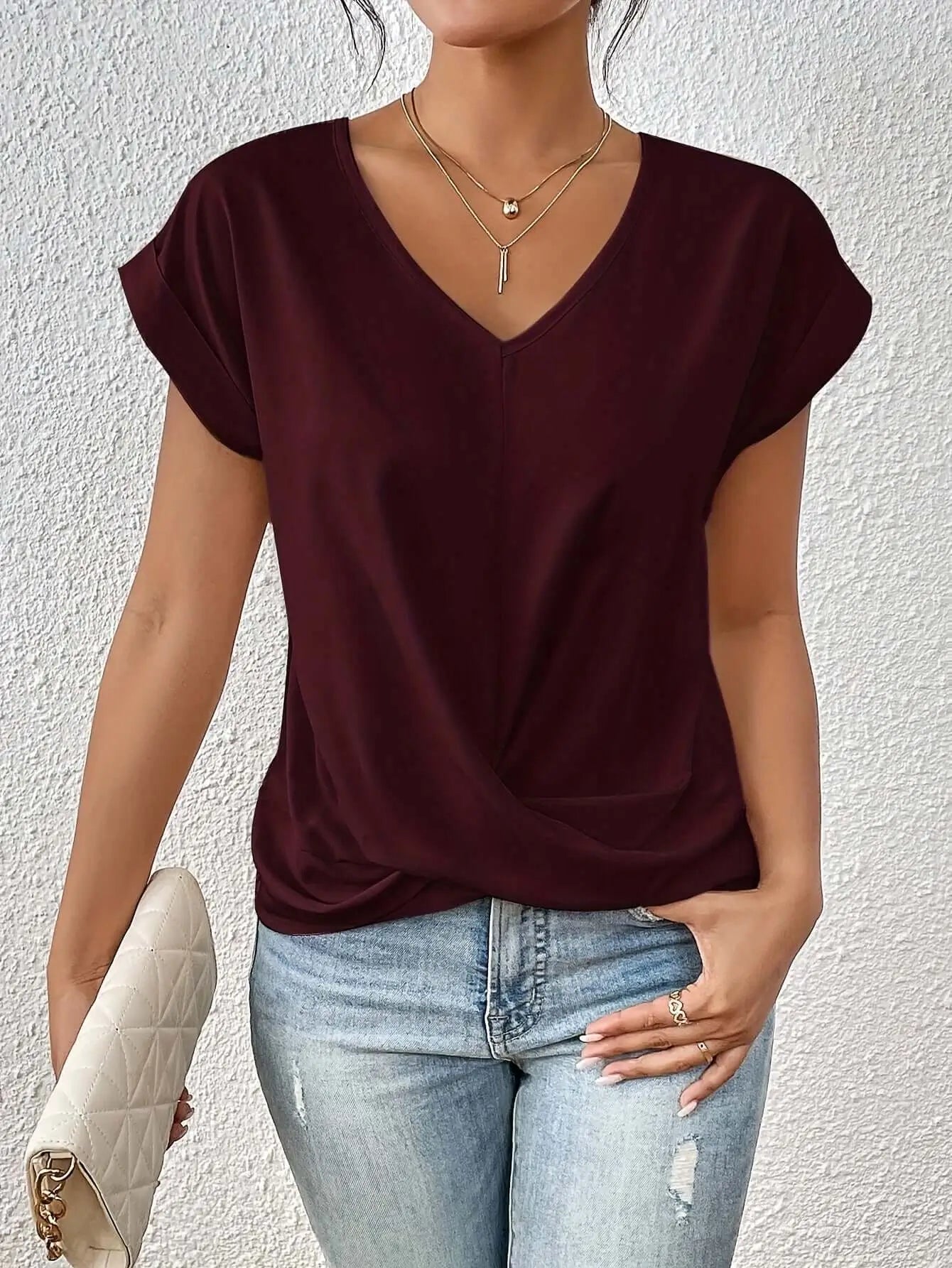Sahira – Damen T-Shirt mit herzförmigem Ausschnitt