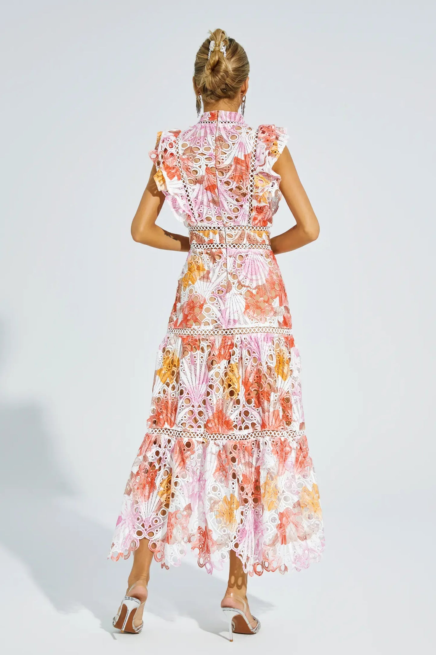 Ayleen – Boho-Spitzenkleid mit verspielten Details