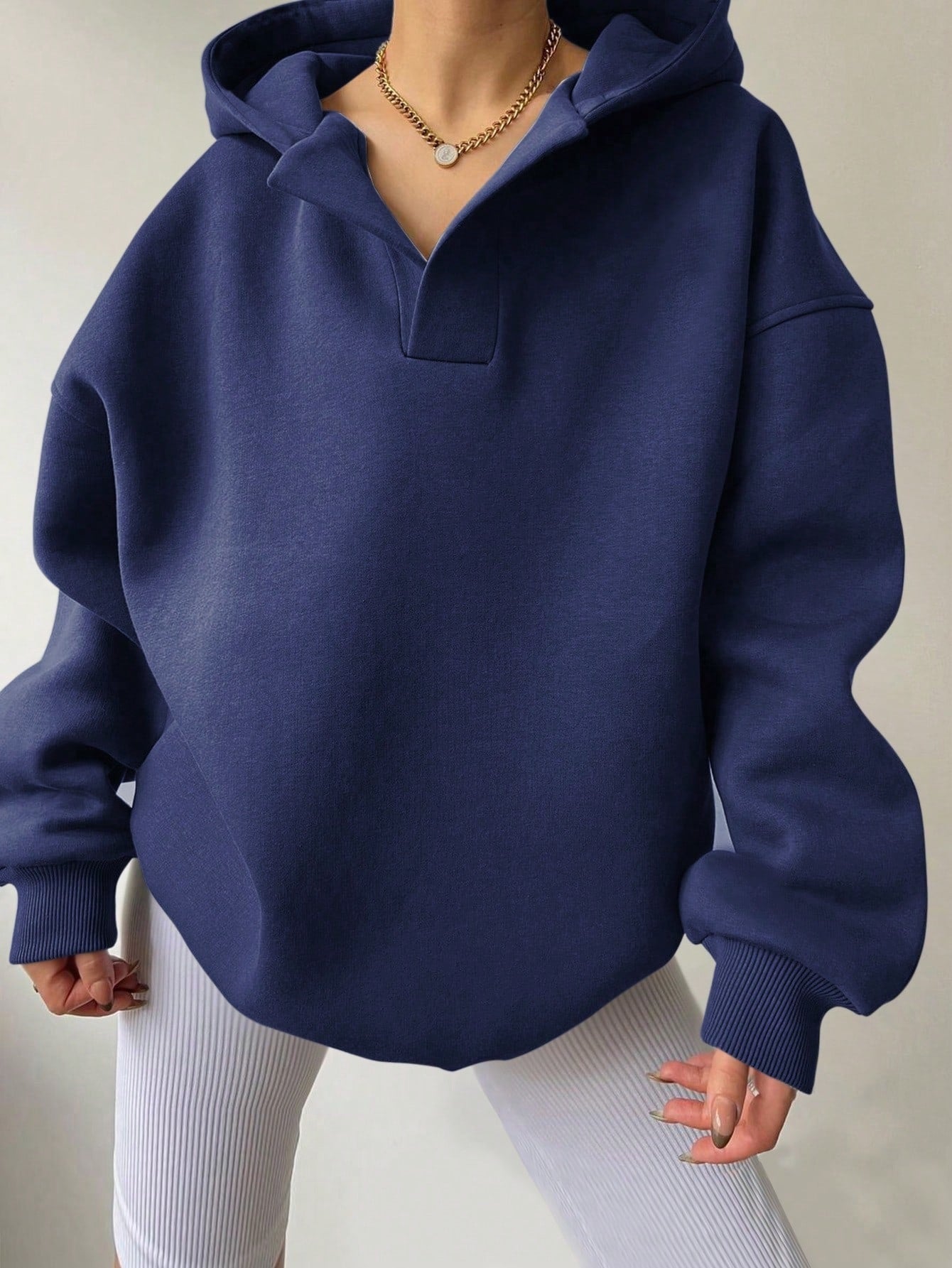 Damen oversized Kapuzenpullover mit modernem Stehkragen und weichen Materialien WW