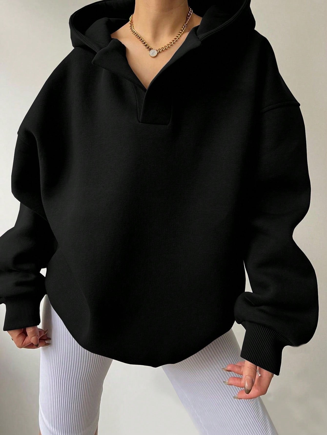 Damen oversized Kapuzenpullover mit modernem Stehkragen und weichen Materialien WW