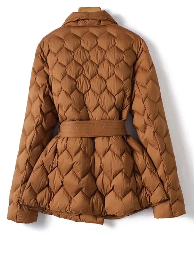 Assunta - Elegante Daunenjacke Mit Gürtel