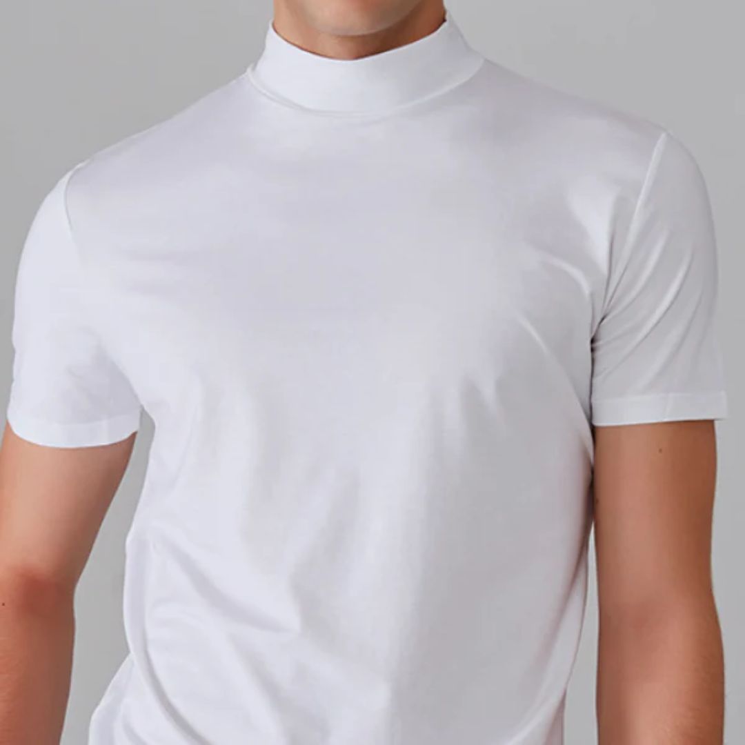 Elegantes Sommerhemd mit hohem Kragen von Ryan