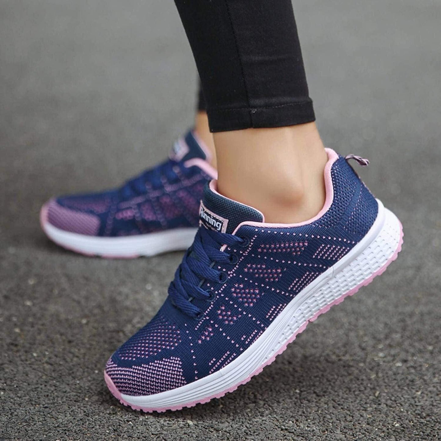 AmiraSneaks I Bequeme Turnschuhe für Frauen