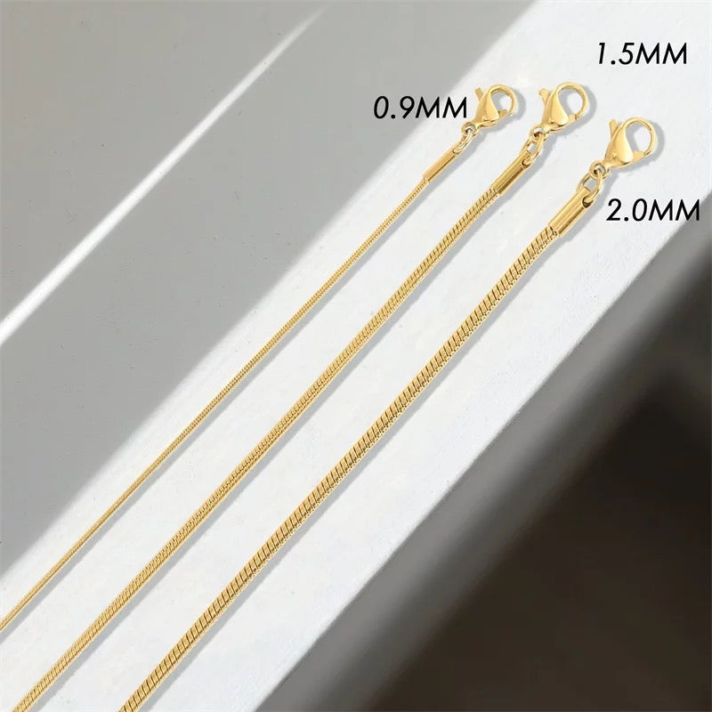 Bändchen | Minimalistisches Armband mit Schlangen schließe