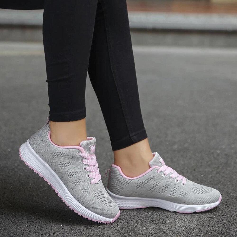 AmiraSneaks I Bequeme Turnschuhe für Frauen
