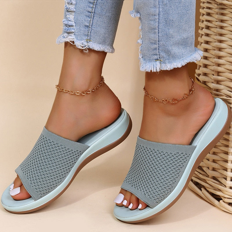 Atmungsaktive Damen Mesh-Hausschuhe mit Fußbett – Liora
