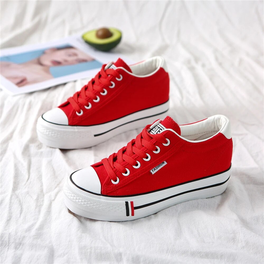 Stylische Damen Canvas-Sneaker mit Plateausohle – Leonie