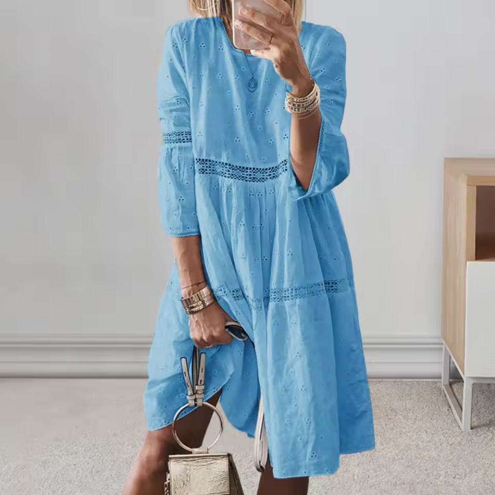 Luftiges Sommerkleid mit Stickereien - Urricea