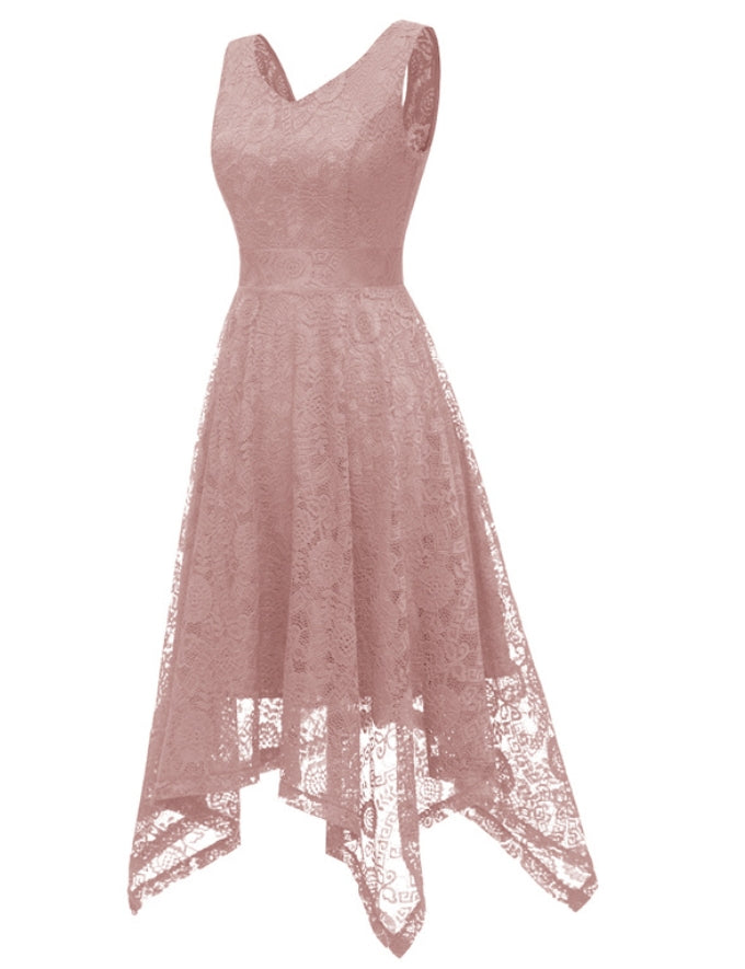 Halterkleid mit Asymmetrischen Kanten für Sommer 2025 - Marie