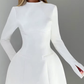 Eleanor - Elegantes Minikleid mit langen Ärmeln