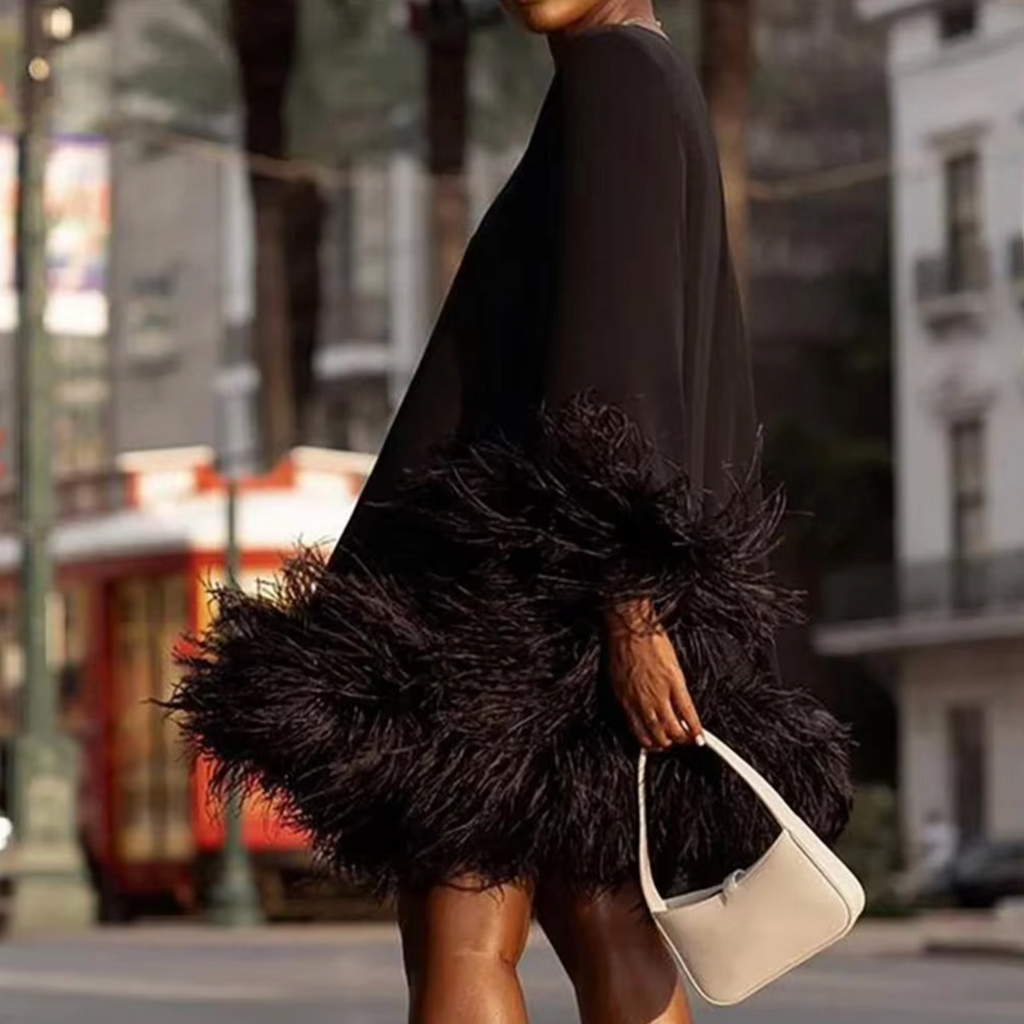 Elegantes Damenkleid Mit Rundhalsausschnitt Und Futter | Mini