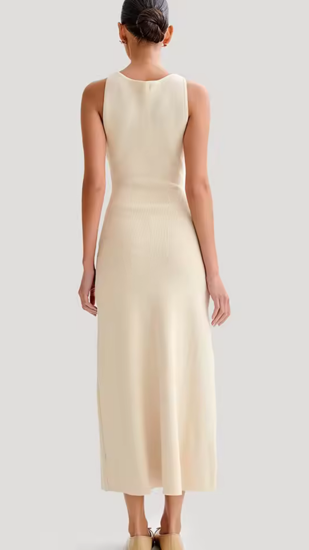 Gesner - Gestricktes Maxikleid mit Knopfleiste