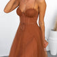 Ärmelloses Damen-Midikleid mit dünnen Trägern für den Sommer