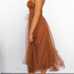 Ärmelloses Damen-Midikleid mit dünnen Trägern für den Sommer