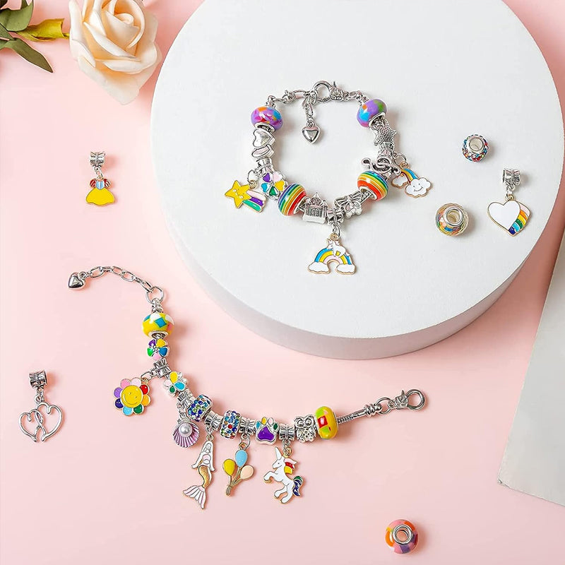 DIY-Armband Bastelset für Kinder mit Perlen, Anhängern & Geschenkbox