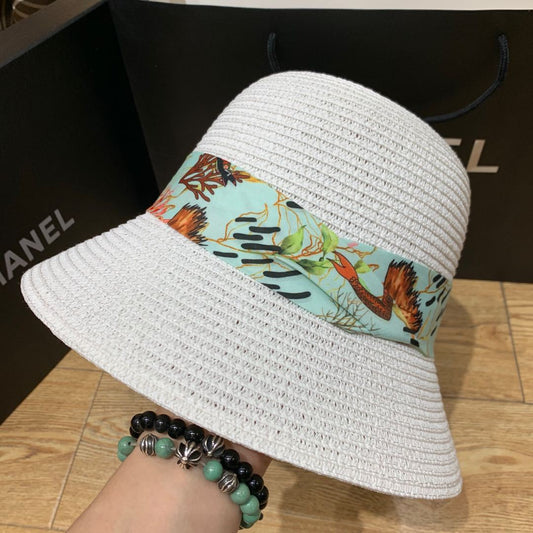Sommerlicher Sonnenhut mit Schleife und breiter Krempe – ShadeRibbon