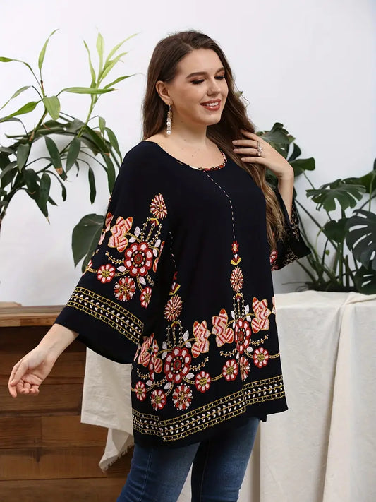 Geblümtes Tunika-Oberteil in Übergröße für den Sommer 2025