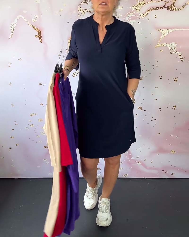 Hanneke – Zeitloses V-Ausschnitt-Kleid