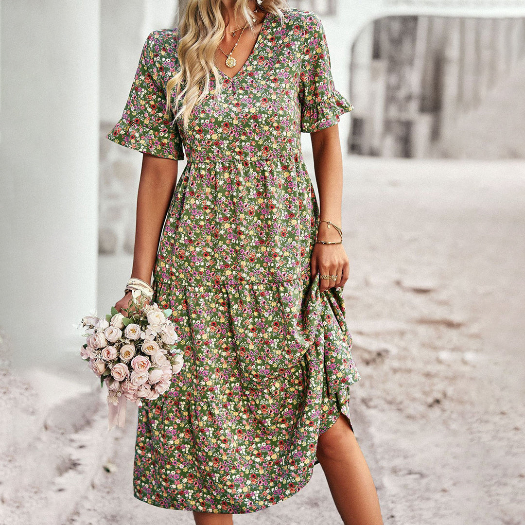Boho Sommerkleid mit Blumenprint und V-Ausschnitt – Leichtes Midikleid mit kurzen Ärmeln für Damen