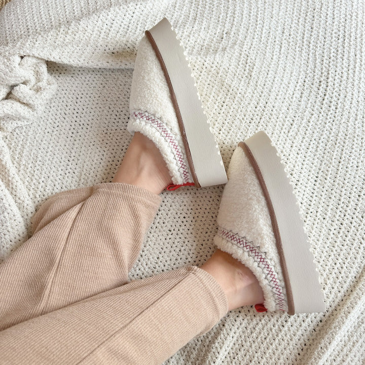 CloudWalk Fleece Slipper