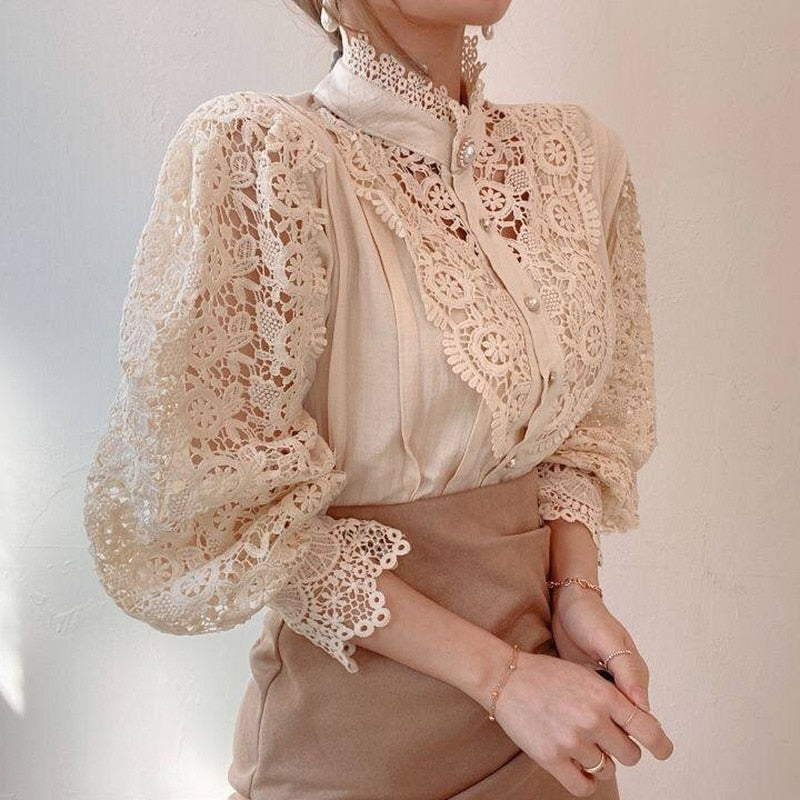 Spitzenbluse Lucy | Klassisch, elegant und frühlingshaft!