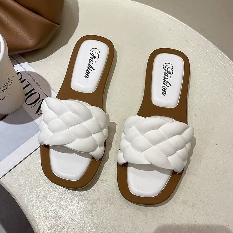 Geflochtene Sandalen für Damen - Sommer 2025 Kollektion