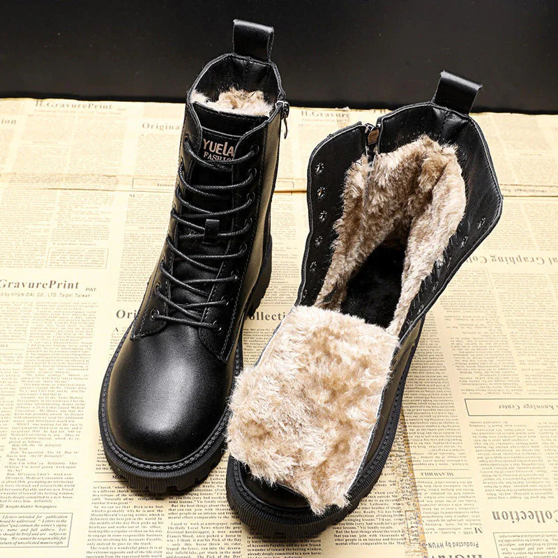 Althaia | Schwarze Winterstiefel aus Leder