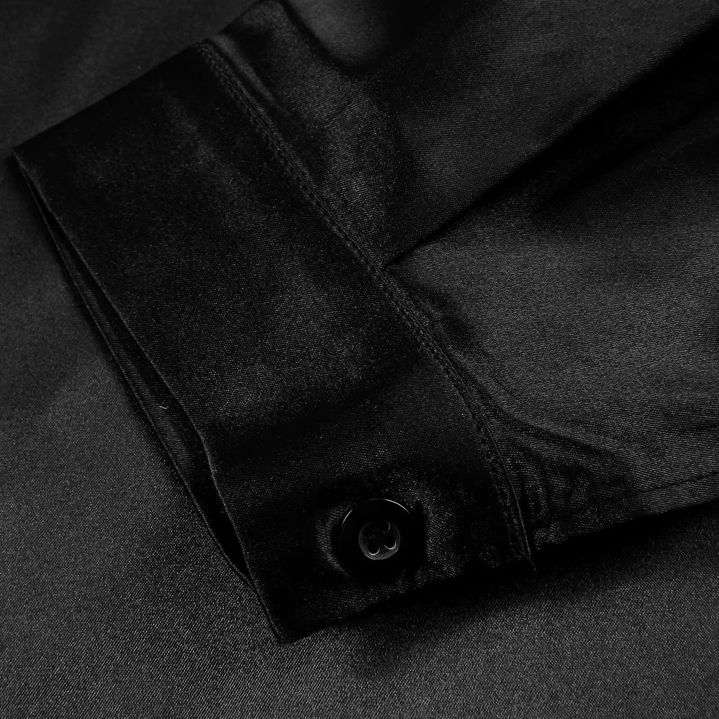 Satiniertes Damen Shirt mit tiefem V-Ausschnitt & Langarm – Daria