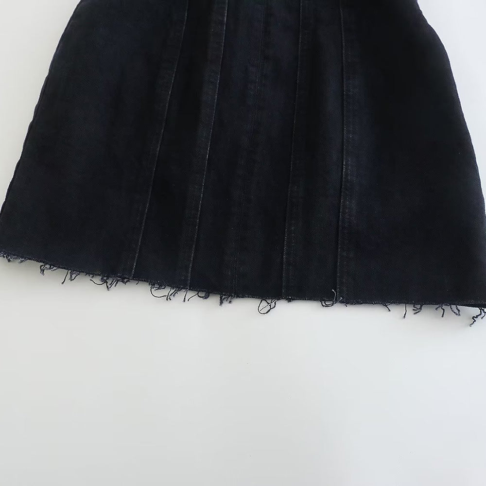 Trägerloses Sommerkleid | Cool und einzigartig für 2025