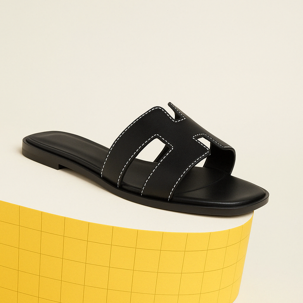 Damen Flache Sandalen : Elegante Sommerschuhe, Bequeme Slipper mit Cut-Out Design für Alltag & Urlaub