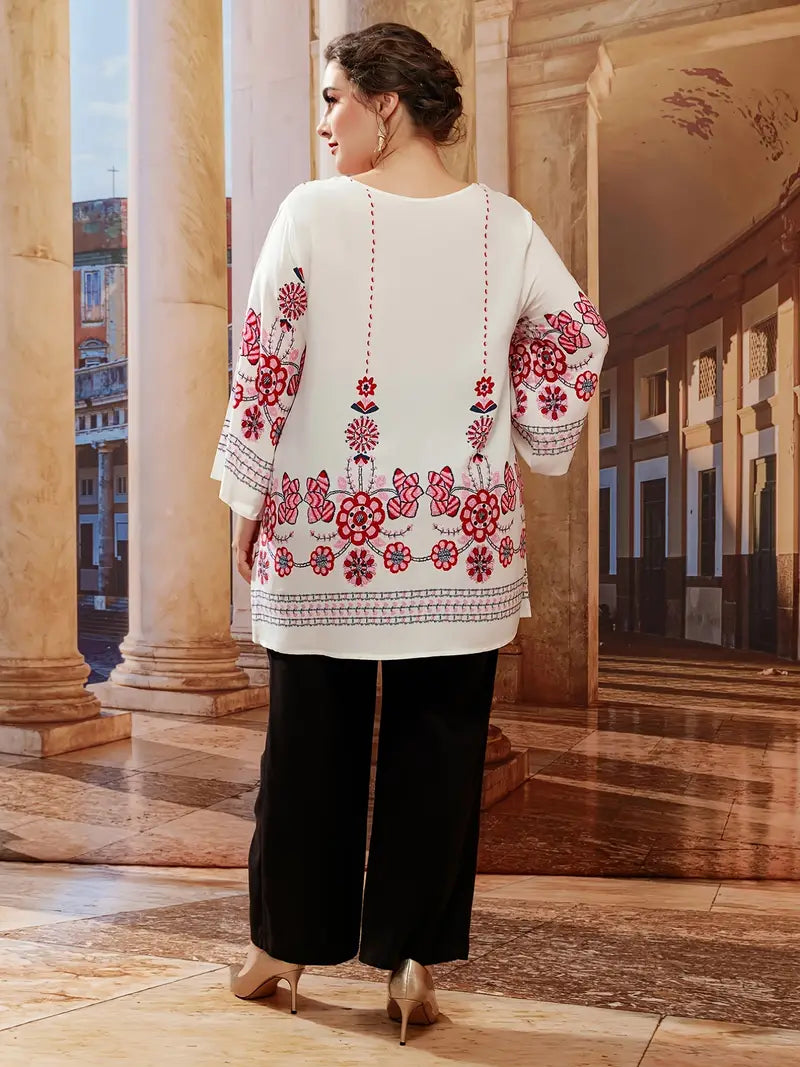 Geblümtes Tunika-Oberteil in Übergröße für den Sommer 2025