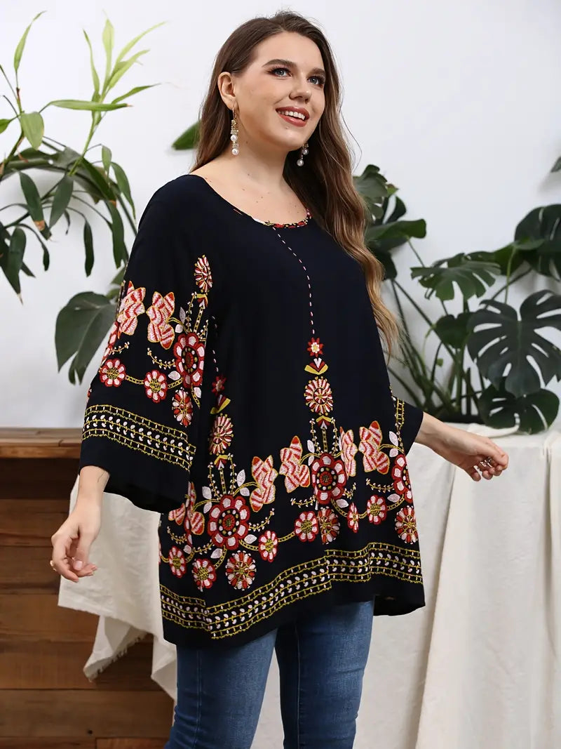 Geblümtes Tunika-Oberteil in Übergröße für den Sommer 2025