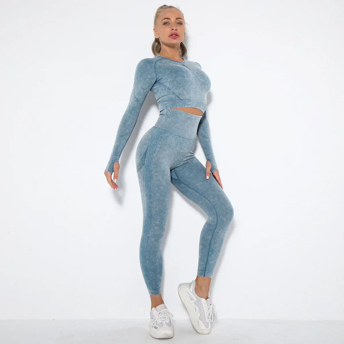 Damen-Yoga-Set für den Sommer 2025 mit Cropped-Top - Nahtlos - Nova