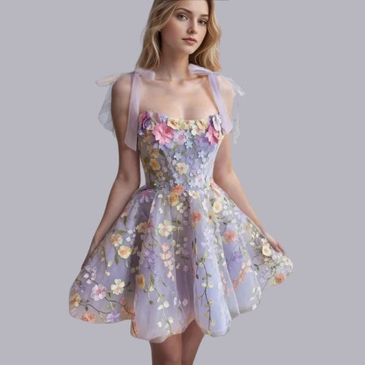 Cocktailkleid aus Tüll mit Blumenapplikationen - Rosalie, Frühling 2025 Edition