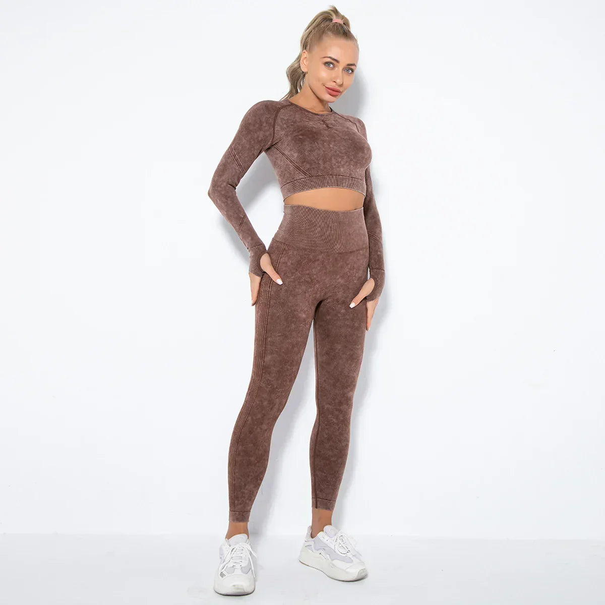 Damen-Yoga-Set für den Sommer 2025 mit Cropped-Top - Nahtlos - Nova