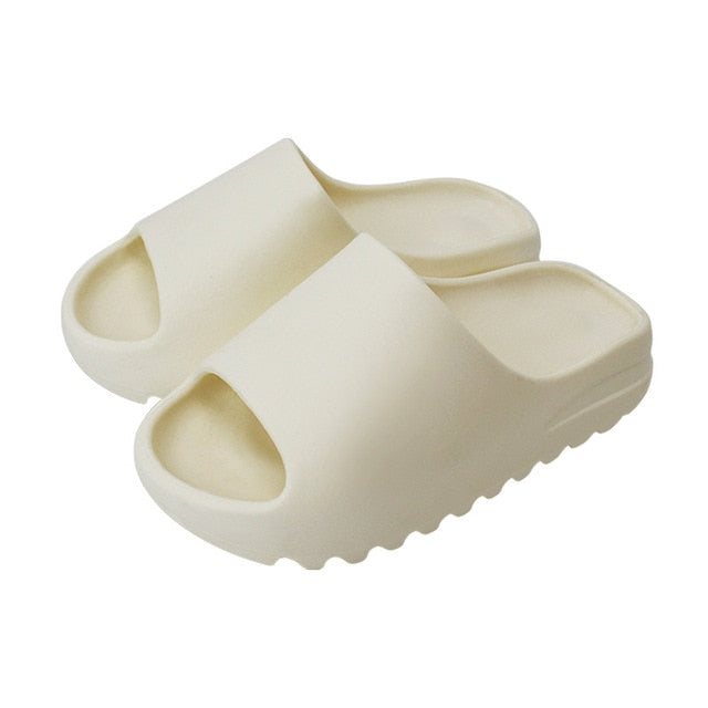 Freizeitpantoffeln für Frauen und Männer | Sommer 2025 Kollektion von CrazySlides