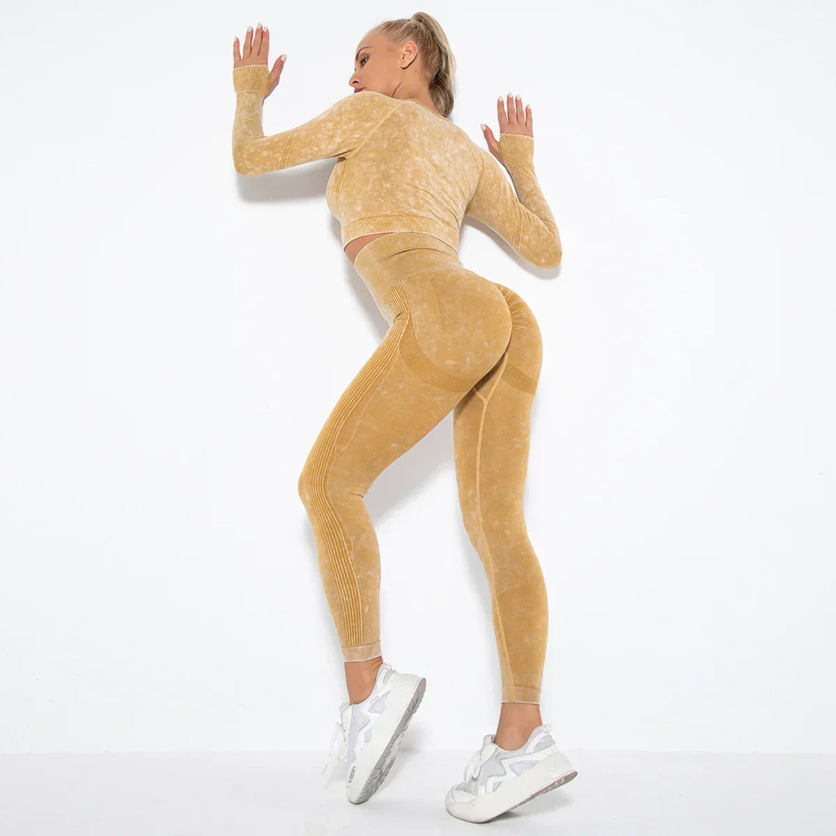 Damen-Yoga-Set für den Sommer 2025 mit Cropped-Top - Nahtlos - Nova