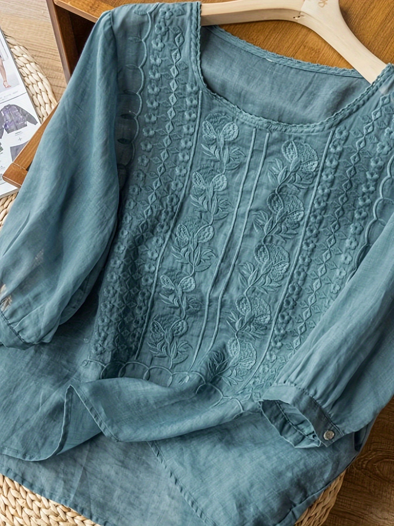 Josie™ - Frauen Bestickte Bluse