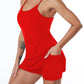 Aktives Sportkleid mit integrierten Shorts und Taschen – Liana