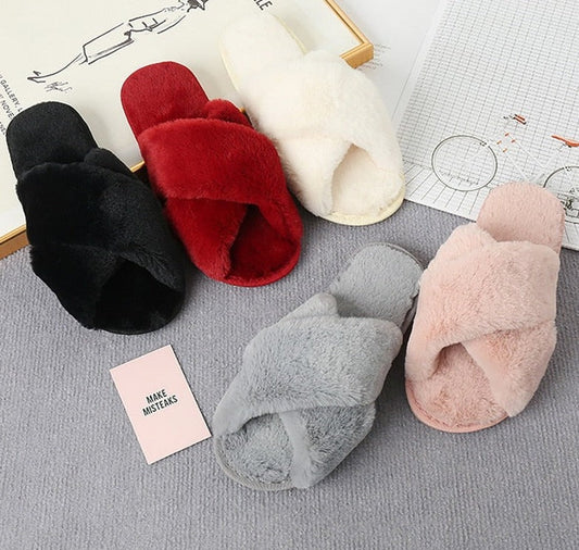 Hausschuhe für Frauen I Sommer 2025 Kollektion von ComfyFeet