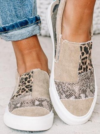 Sommer-Espadrilles für Damen mit zeitgenössischem Stil - Thelyria