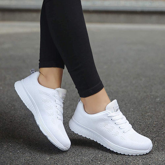 AmiraSneaks I Bequeme Turnschuhe für Frauen