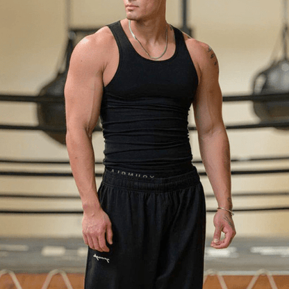 Ärmelloses Herren Fitness T-Shirt aus atmungsaktivem Material – Nico