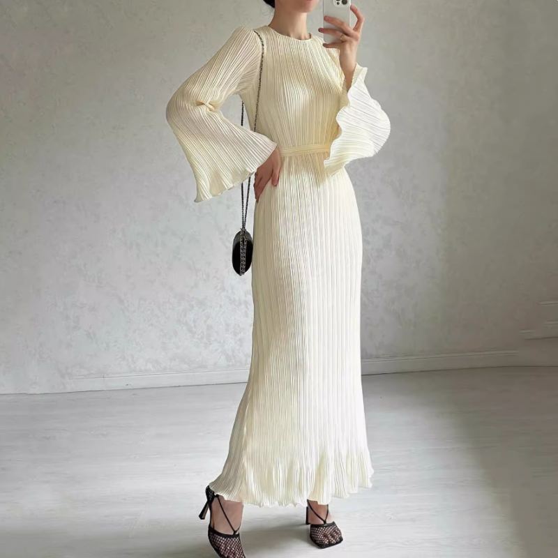 Maira - elegantes Kleid mit ausgestellten Ärmeln